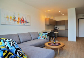 New Cozy 2 Room Pink Apartment Bratislava 058